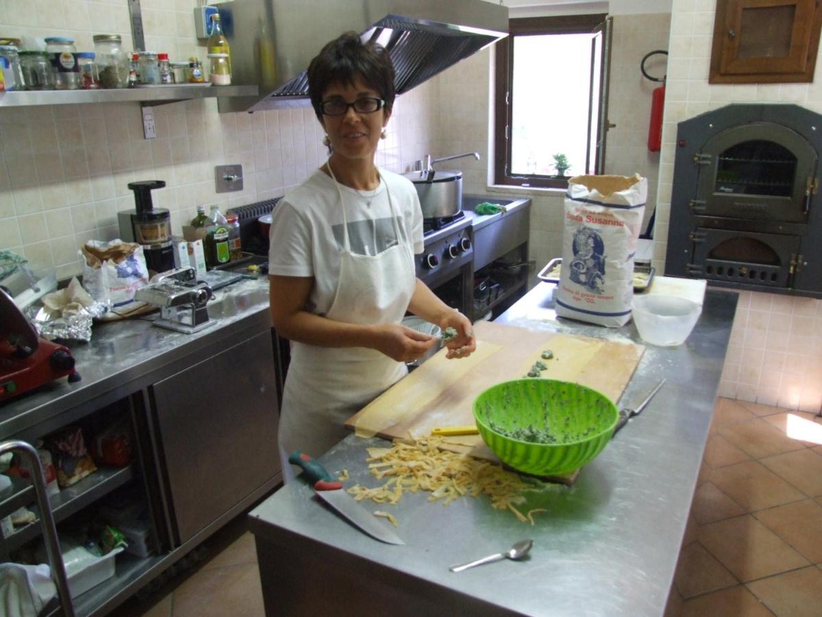 Agriturismo Il Casale Pica Posta Ngoại thất bức ảnh