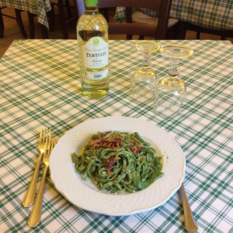 Agriturismo Il Casale Pica Posta Ngoại thất bức ảnh