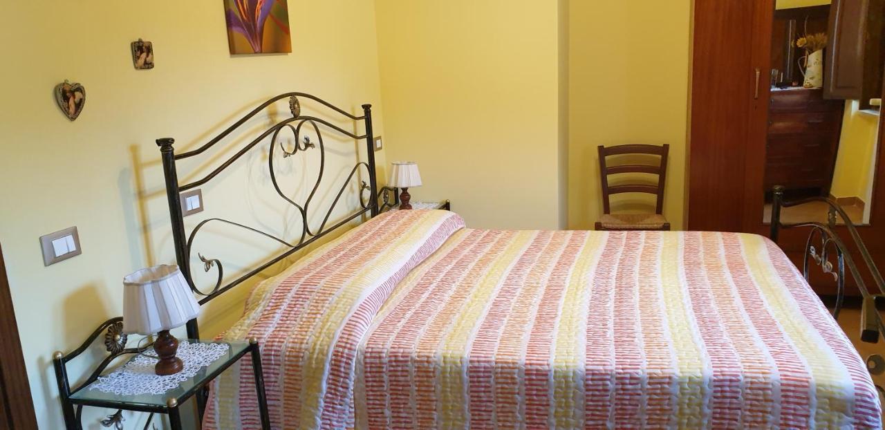 Agriturismo Il Casale Pica Posta Ngoại thất bức ảnh