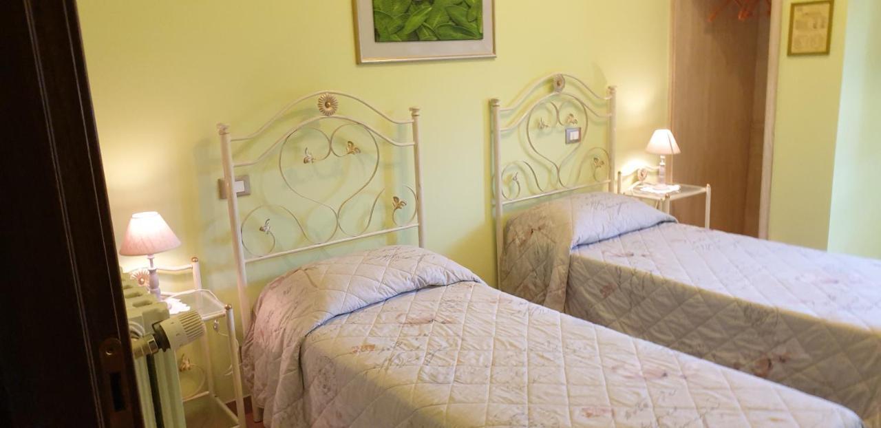 Agriturismo Il Casale Pica Posta Ngoại thất bức ảnh