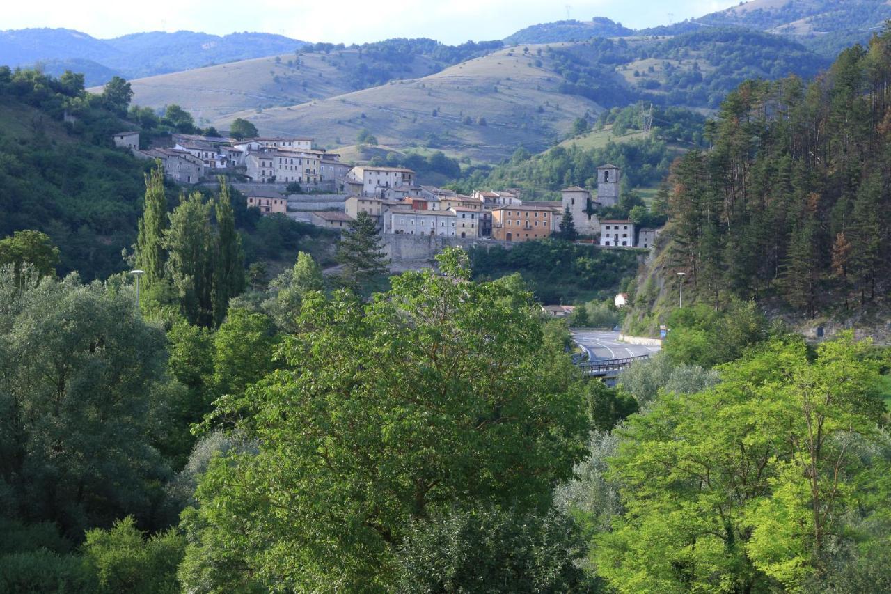 Agriturismo Il Casale Pica Posta Ngoại thất bức ảnh
